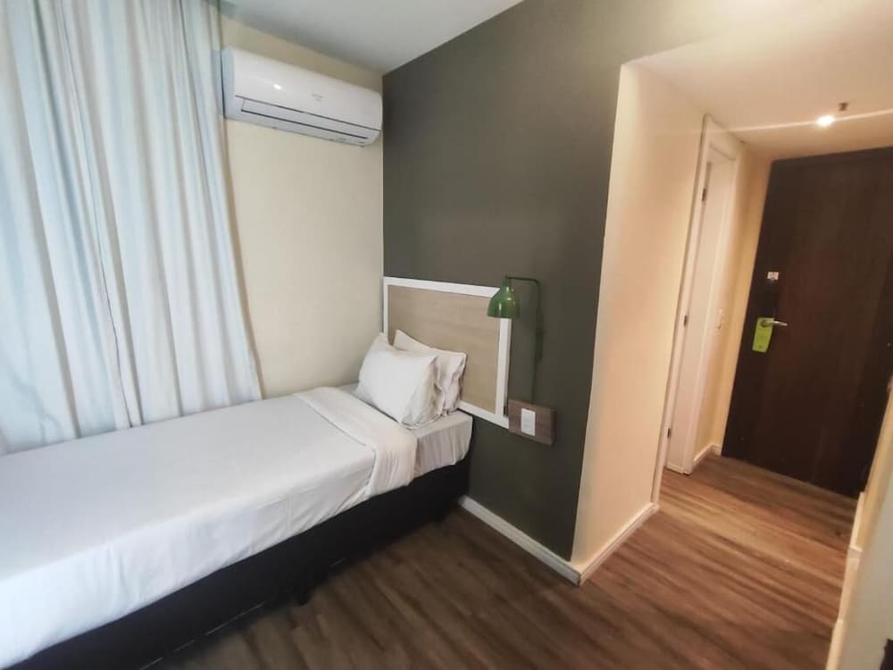 Standard Triple Room - Photo 2