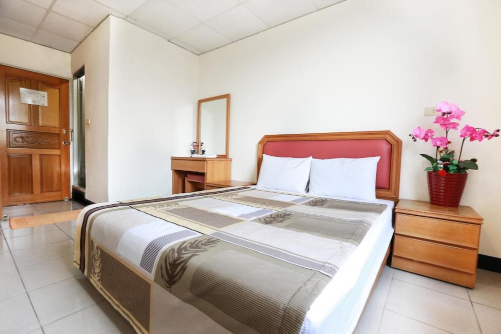 Standard Double Room - Photo 5