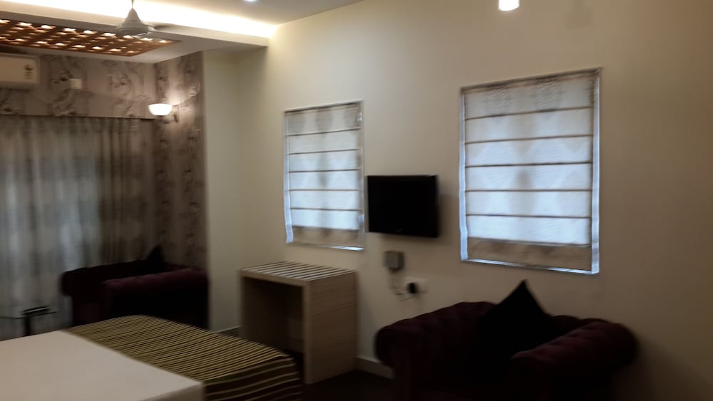 Executive Room, 1 Double Bed - Photo 7