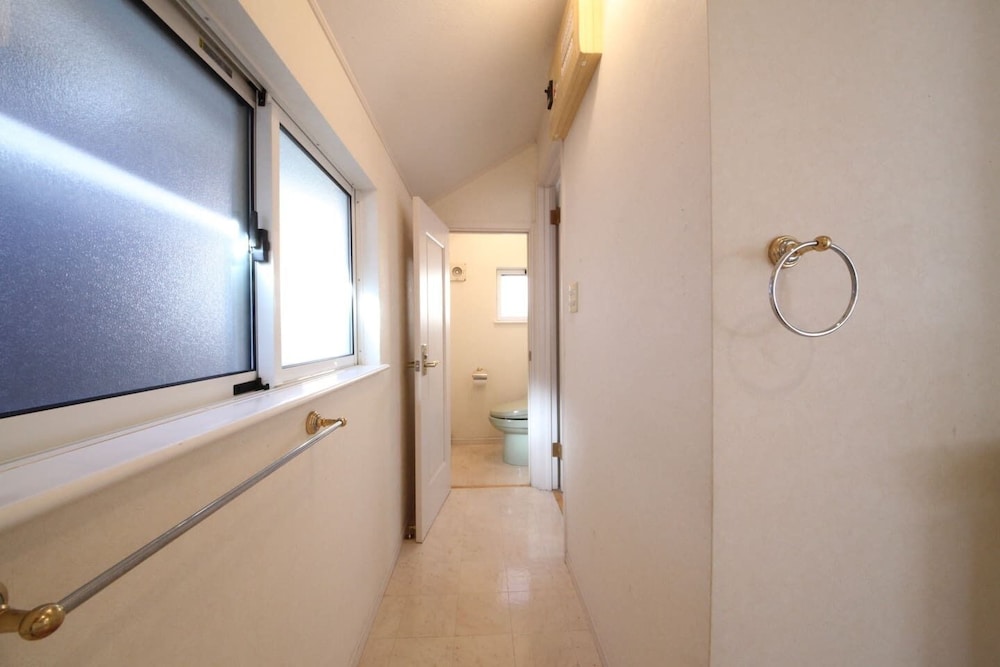 Basic House, 3 Bedrooms, Non Smoking photo 3