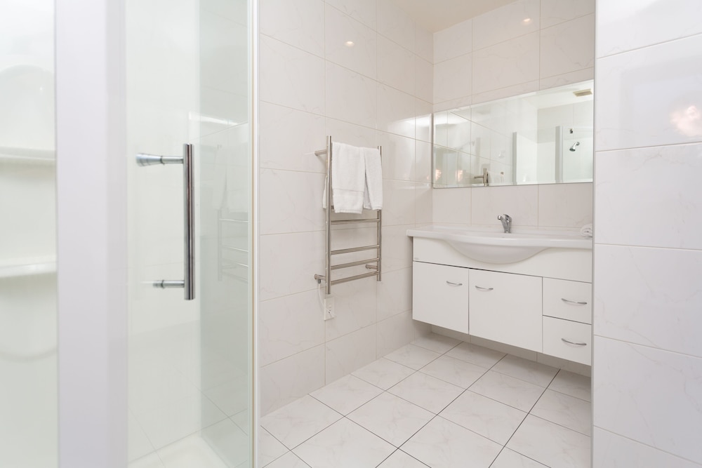 Family Room, 2 Bedrooms, Non Smoking, Private Bathroom photo 1