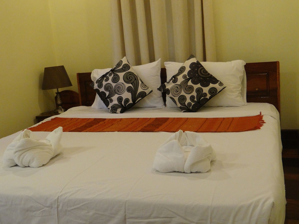 Deluxe Double with balcony river view