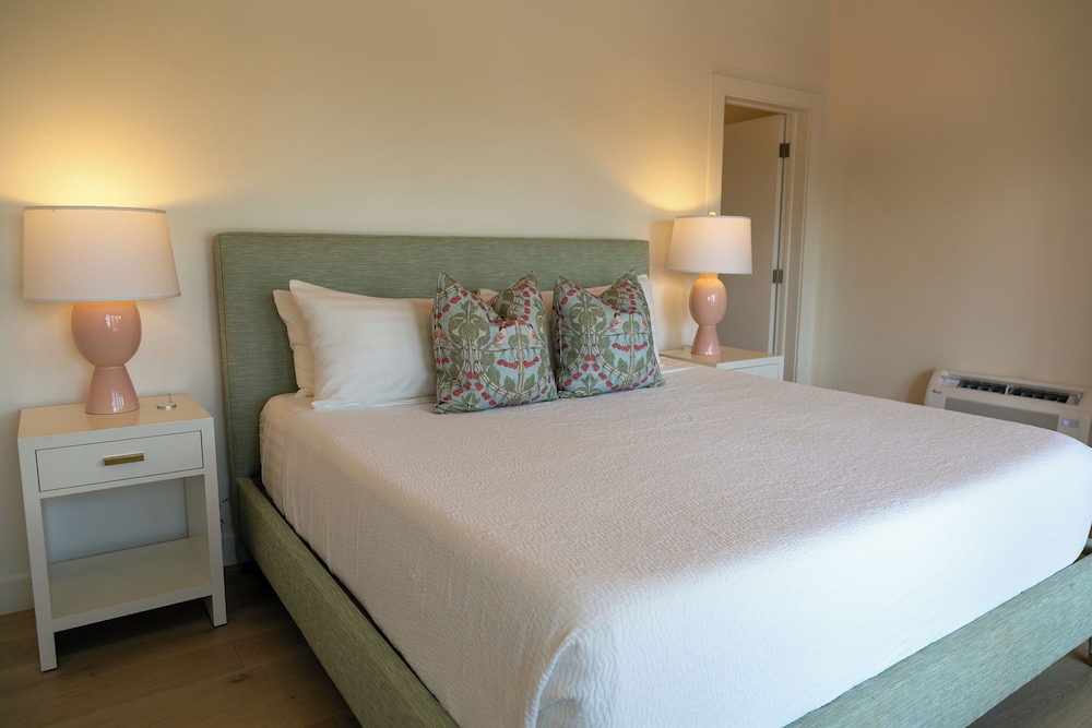 Villa, 2 Bedrooms, Pool View