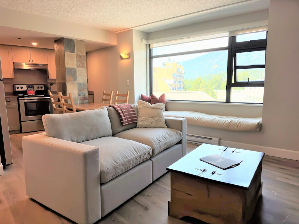 The Rainbow Suite
