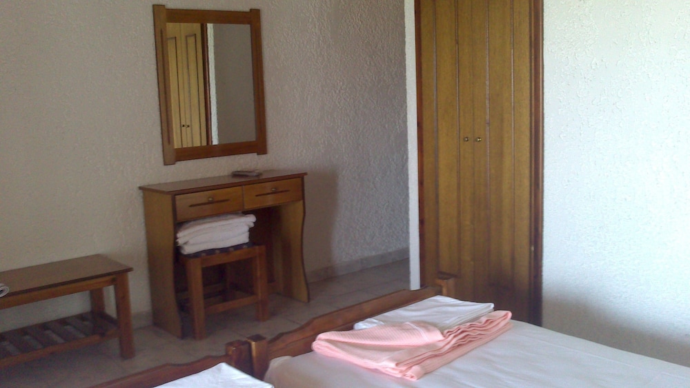 Basic Double Room photo 1