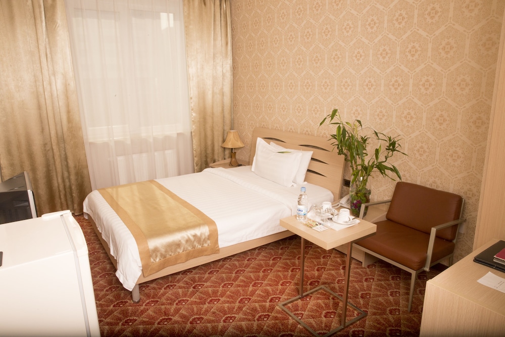 Standard Single Room, 1 Double Bed photo 2