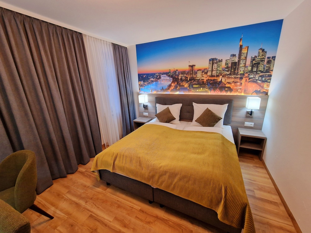 Design Double or Twin Room - Photo 8