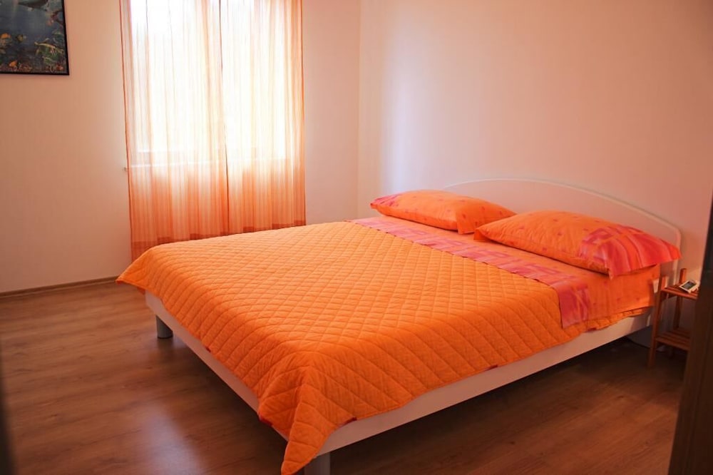 Apartment (Two Bedroom Apartment with Terrace) photo 1