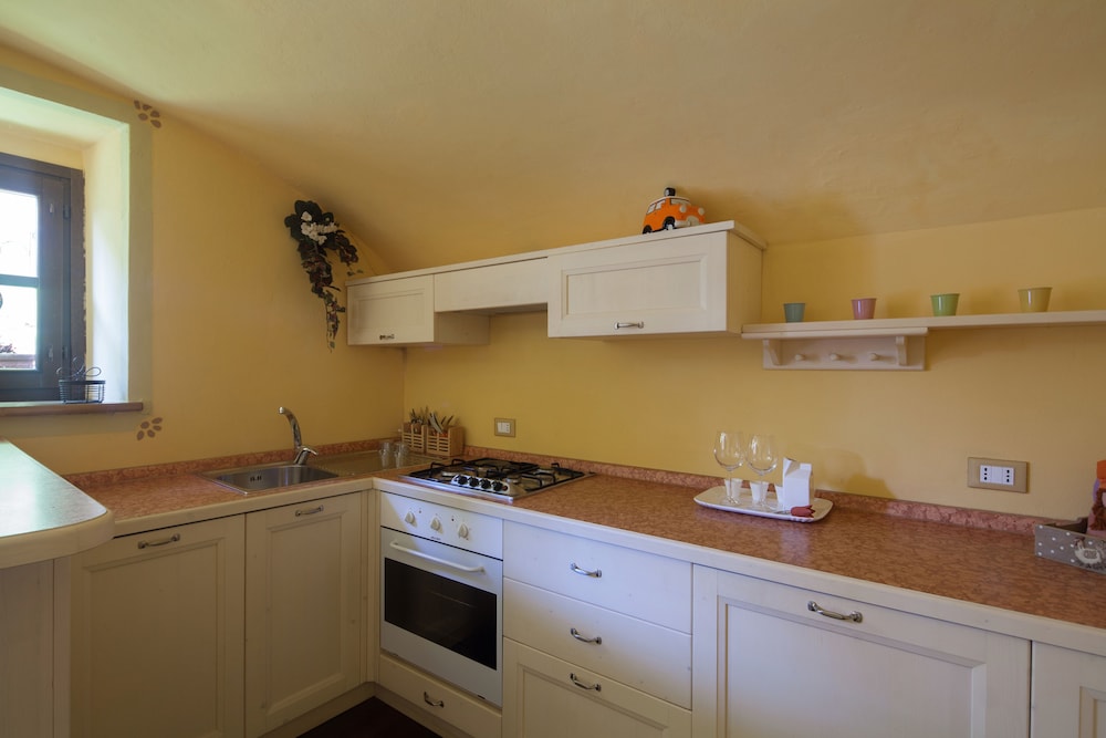 Romantic Double Room, Valley View photo 3