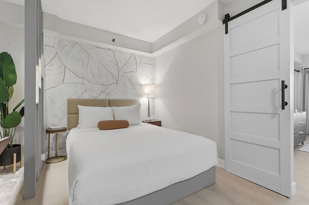 Deluxe Triple Room (Vue Pantheon) photo 3