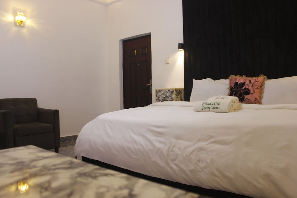 Luxury Room - Photo 3