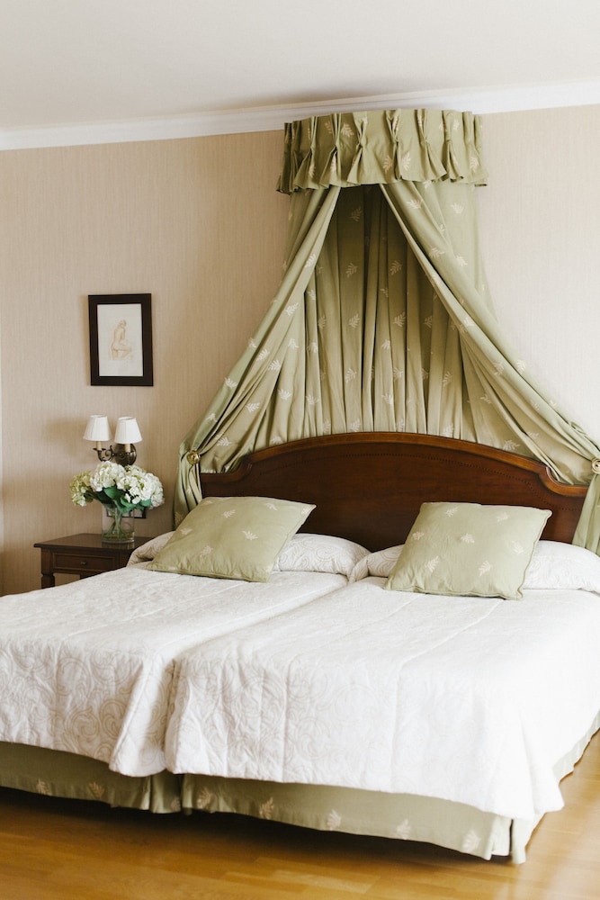 Basic Room photo 2