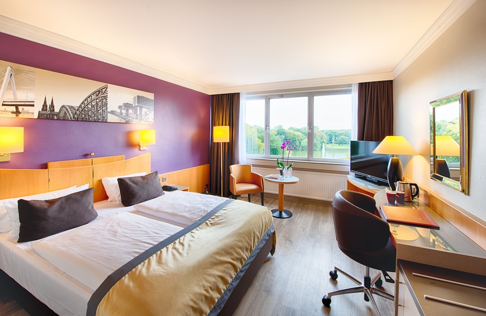 Deluxe Room - Photo 1
