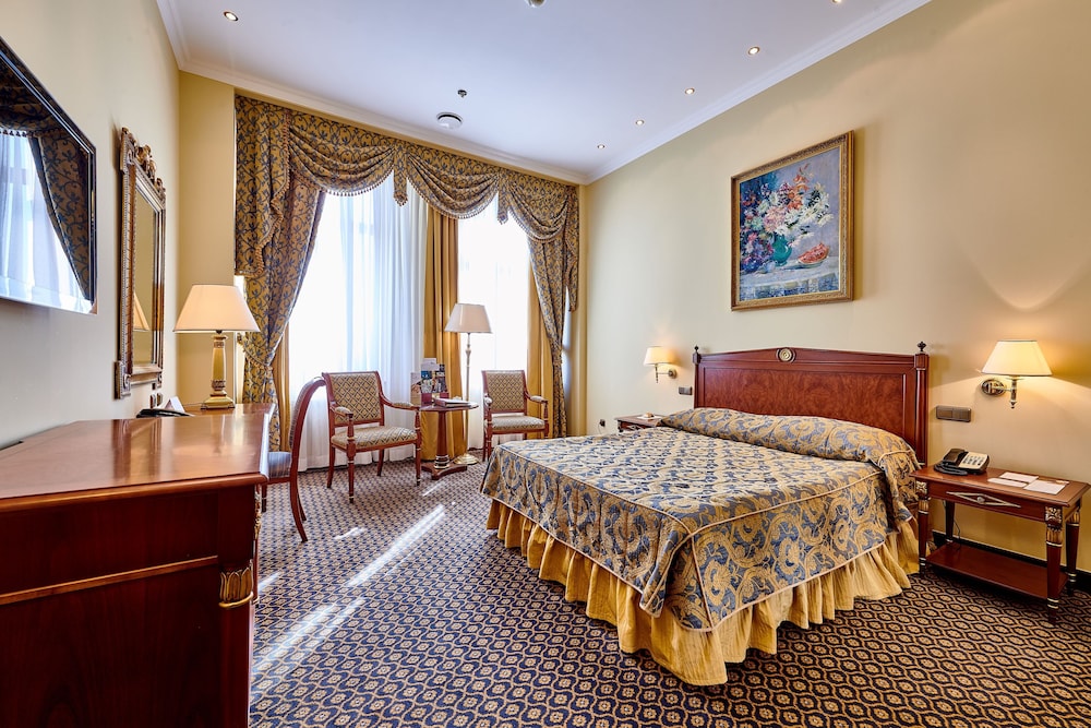 Classic Single Room
