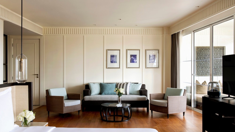 Suite, 1 Bedroom, Club Lounge Access (Hua Hin) - Photo 1