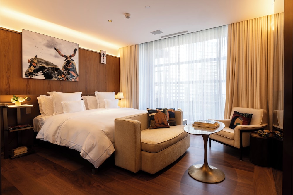 Premier Suite (Grand)