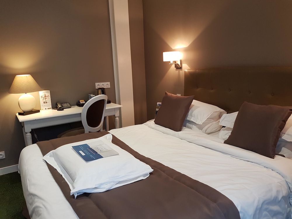 Superior Double Room - Photo 11