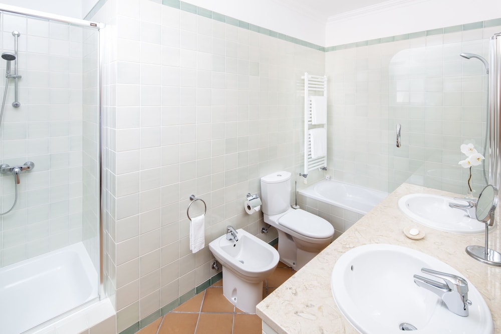 Standard Townhome, 3 Bedrooms, Garden Area - Photo 13