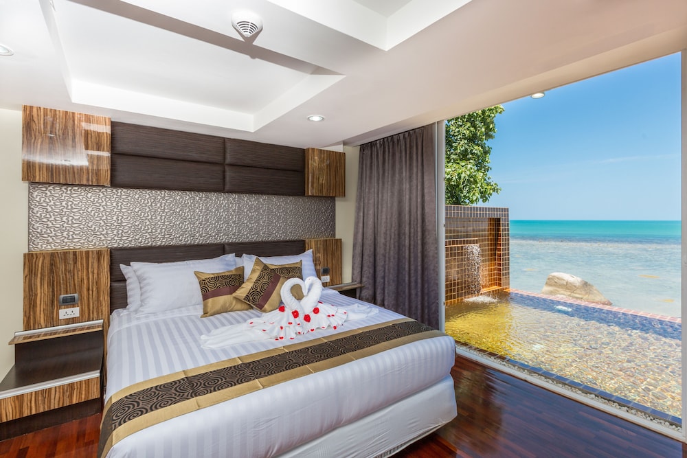 2 Bedrooms Pool Sea View Suite - Photo 15
