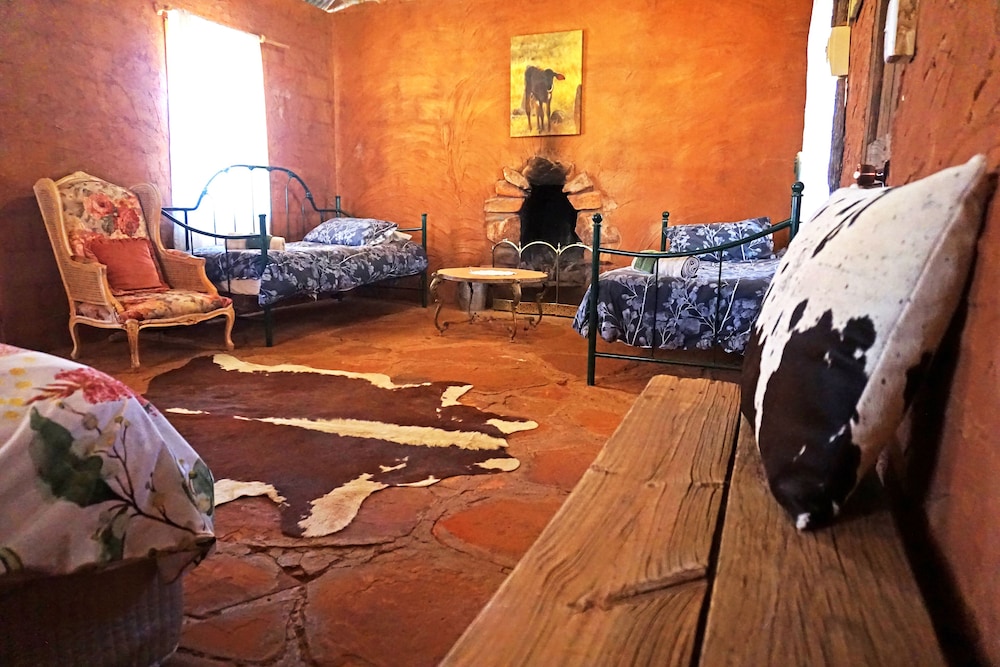 Cottage (Stone Cottage) photo 2