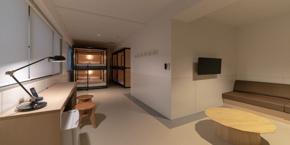 Run of House, Non Smoking - Eco Plan (Housekeeping Once Every 3 Nights) photo 3