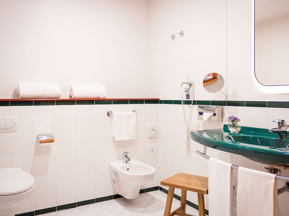 Classic Double Room - Photo 7