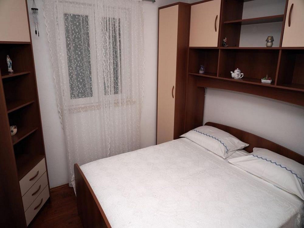 Apartment (Two Bedroom Apartment with Terrace)