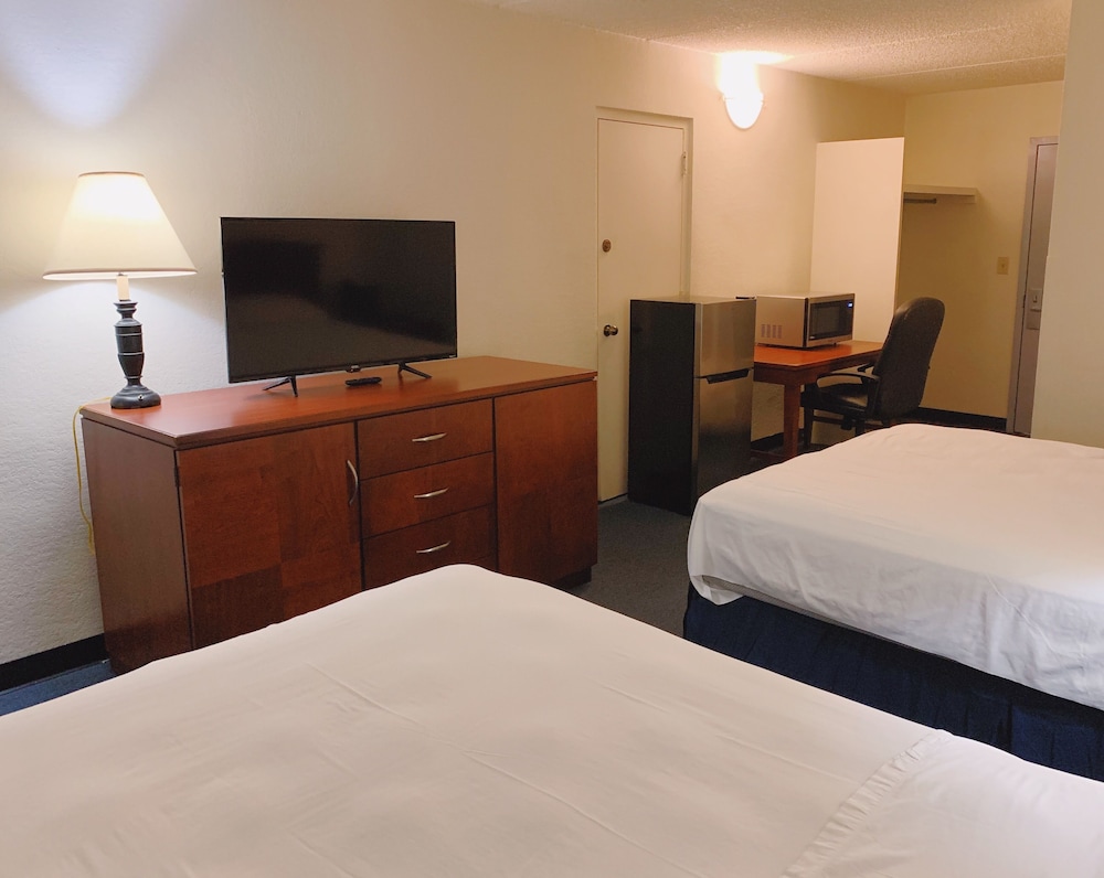 Deluxe Room, 2 Double Beds photo 3