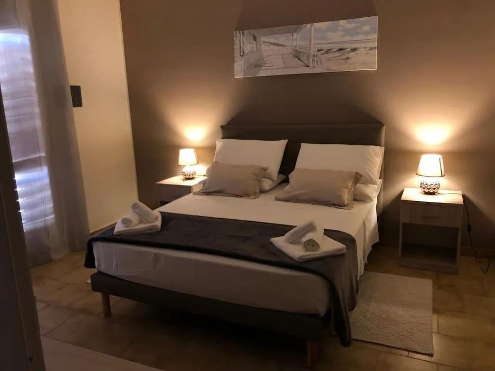 Comfort Apartment, 2 Bedrooms, Balcony, Partial Sea View photo 1