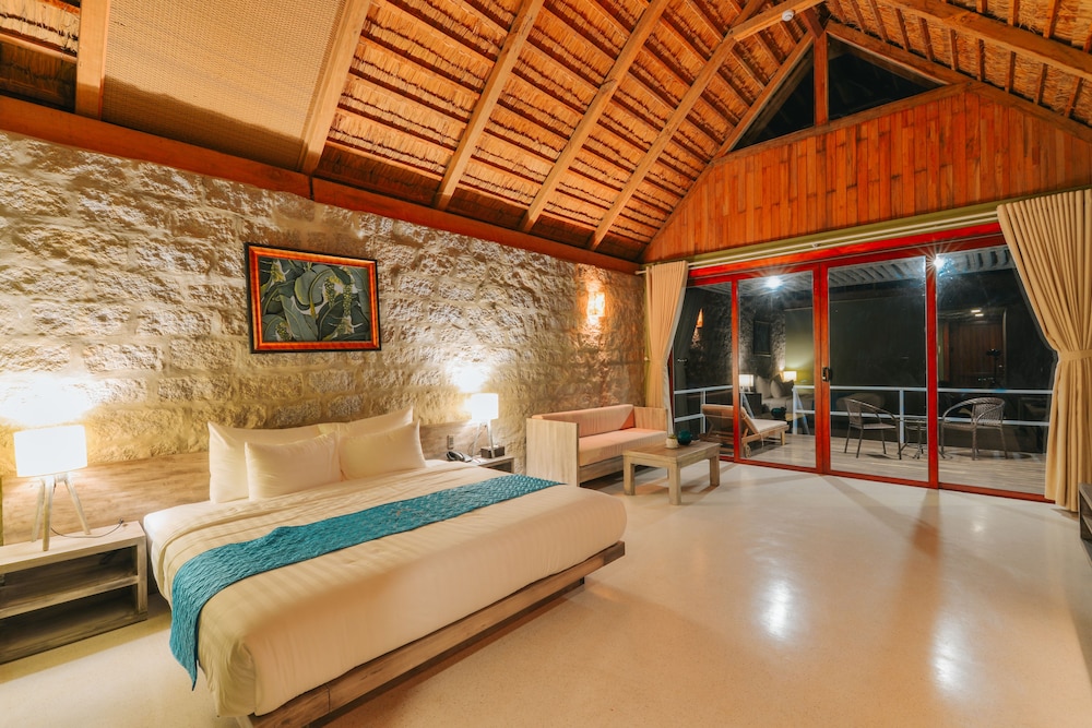 Bungalow (Ocean Front View) photo 2