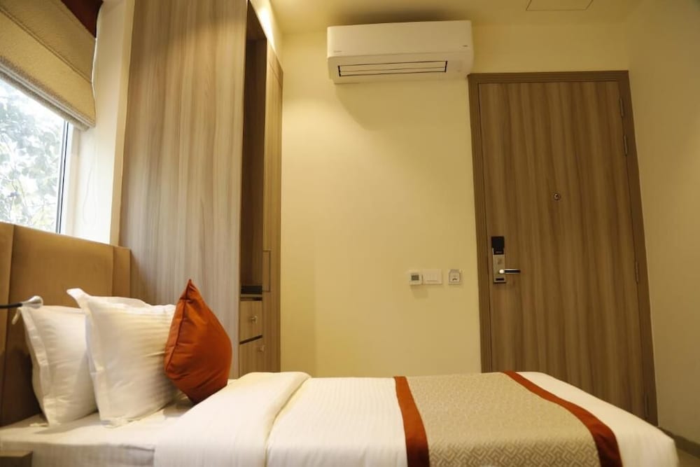 Deluxe Double Room - Photo 2