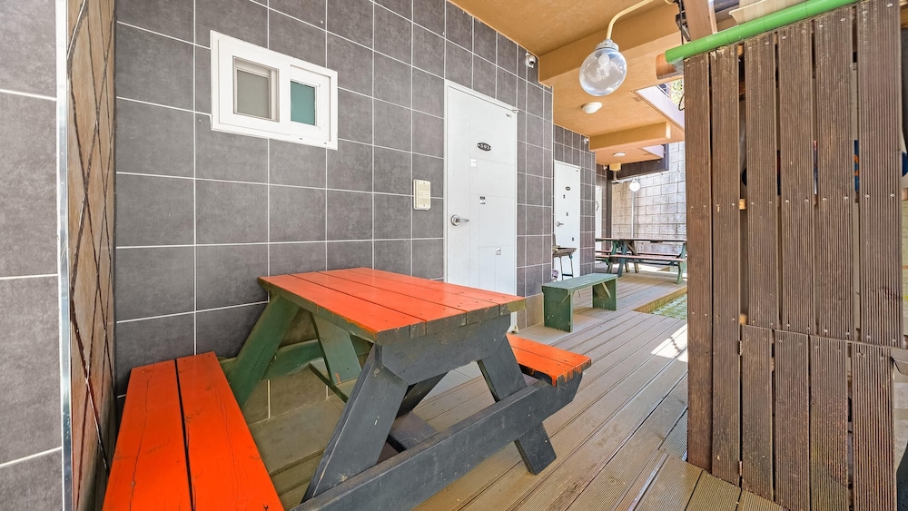 Basic Room, 1 Bedroom (Room 503) - Photo 7