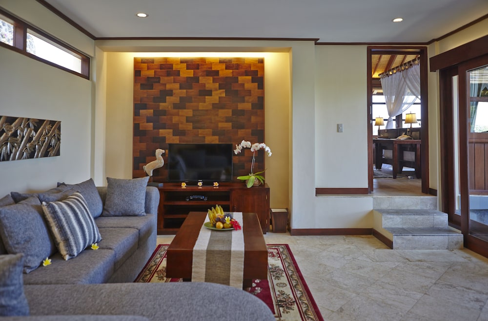 Two Bedroom Pool Villa - Photo 5
