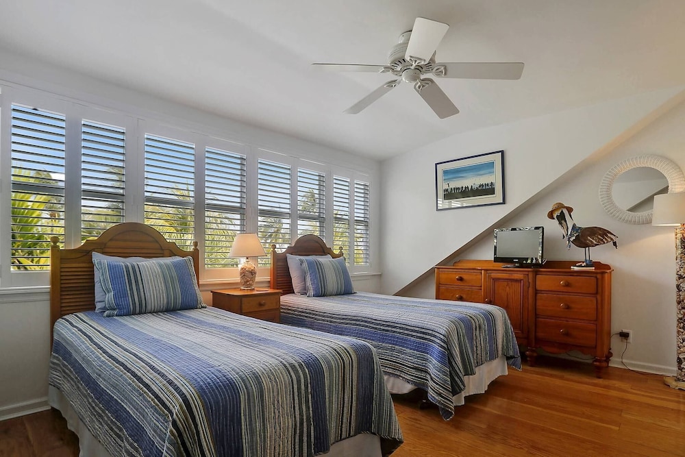 House (2 Bedrooms) photo 2