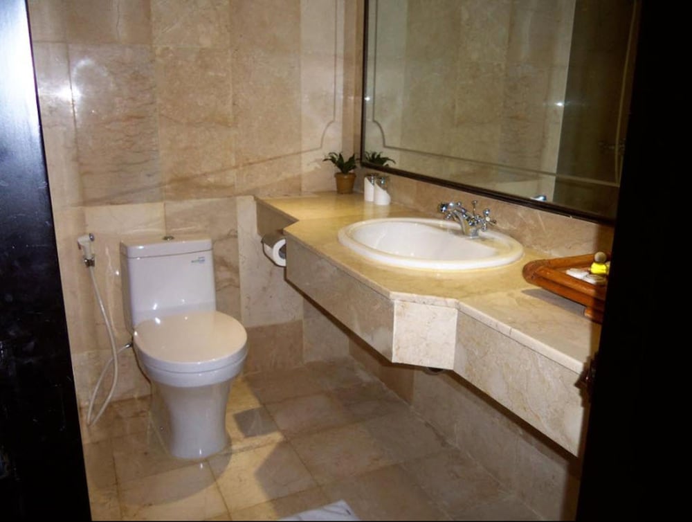 Executive Suite photo 3