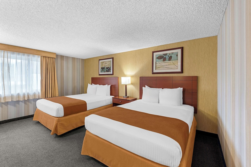 Standard Room, 2 Queen Beds, Accessible, Non Smoking
