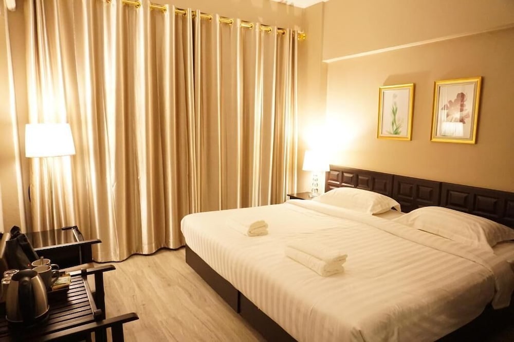 Superior Single Room