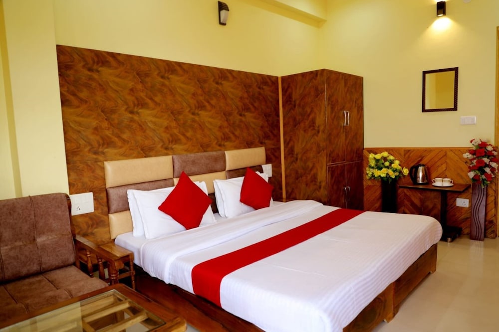Royal Room photo 1