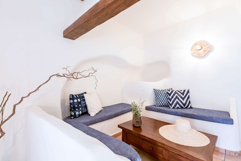 Room, Terrace (Singular) - Photo 6