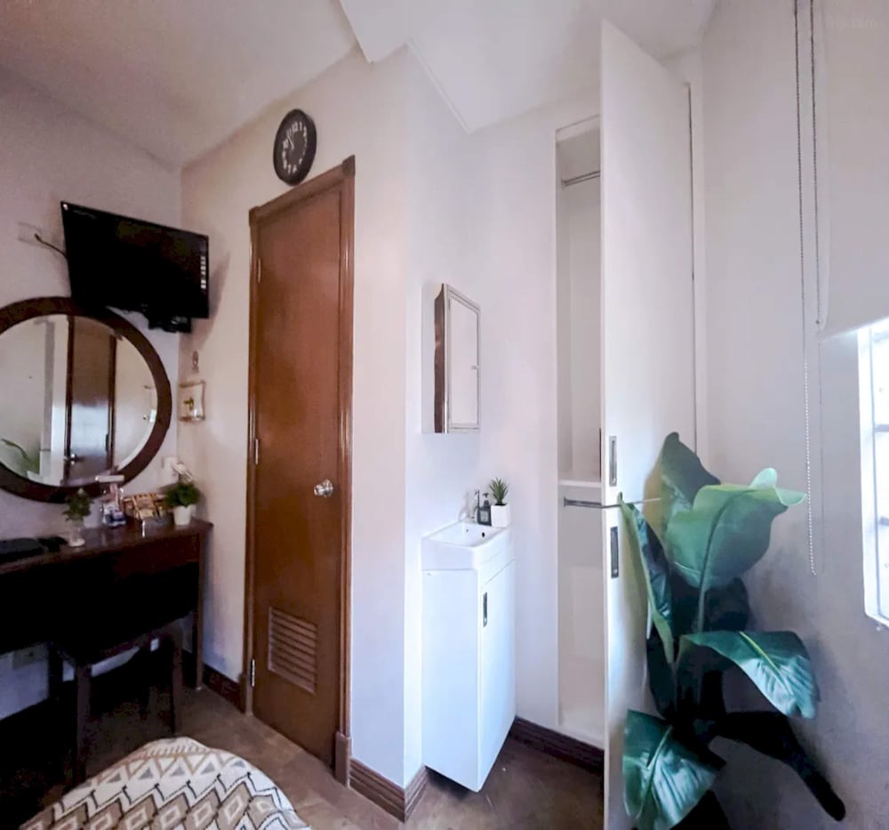 Deluxe Single Room photo 3