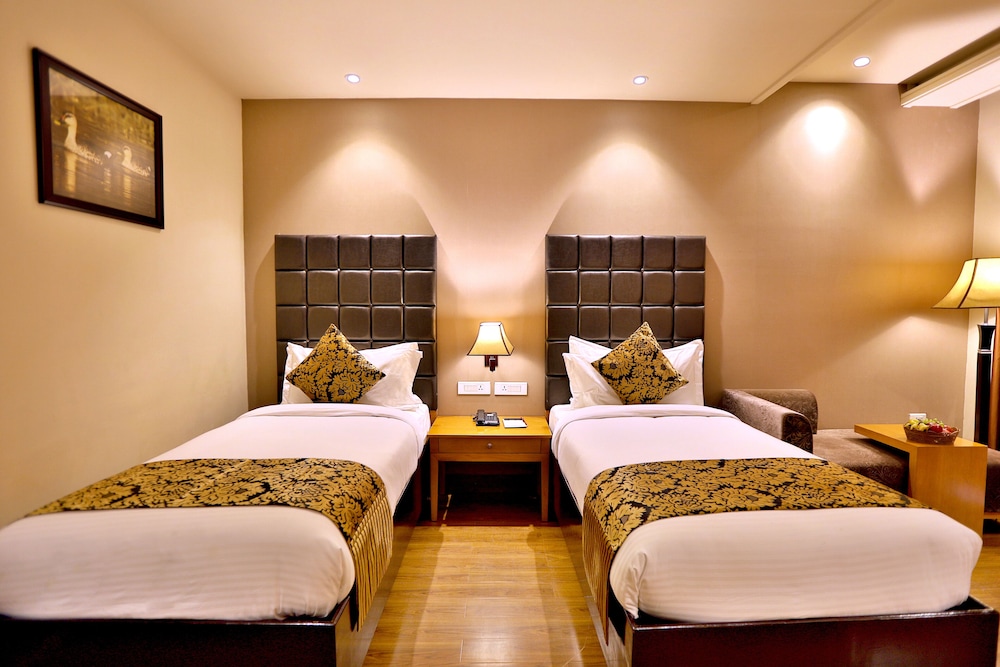 Premium Room With Private Balcony - Photo 2