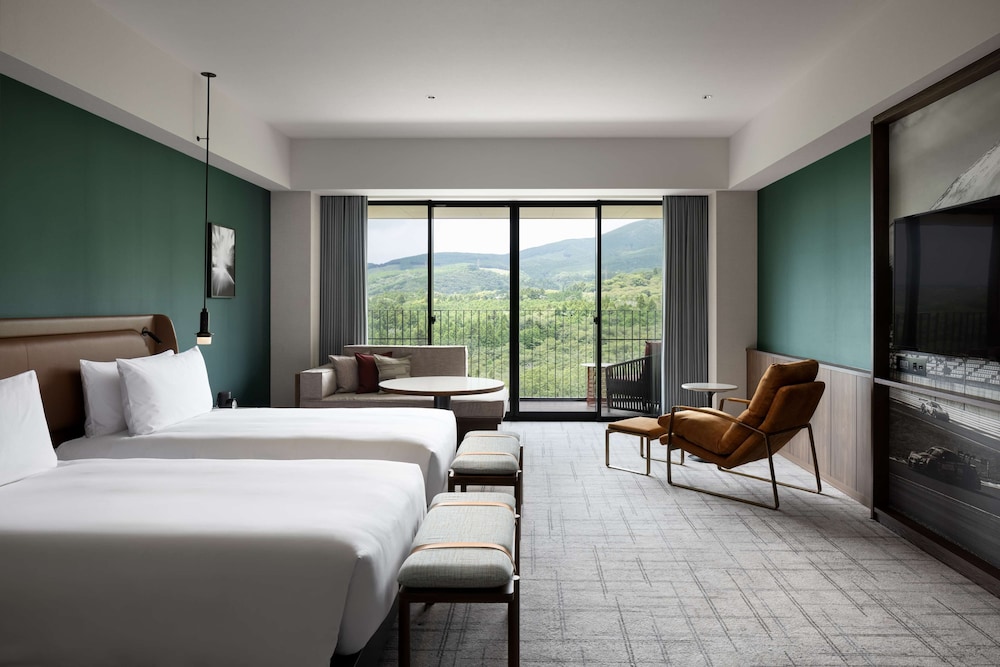 Deluxe Room, 2 Twin Beds (Fuji View) - Photo 1