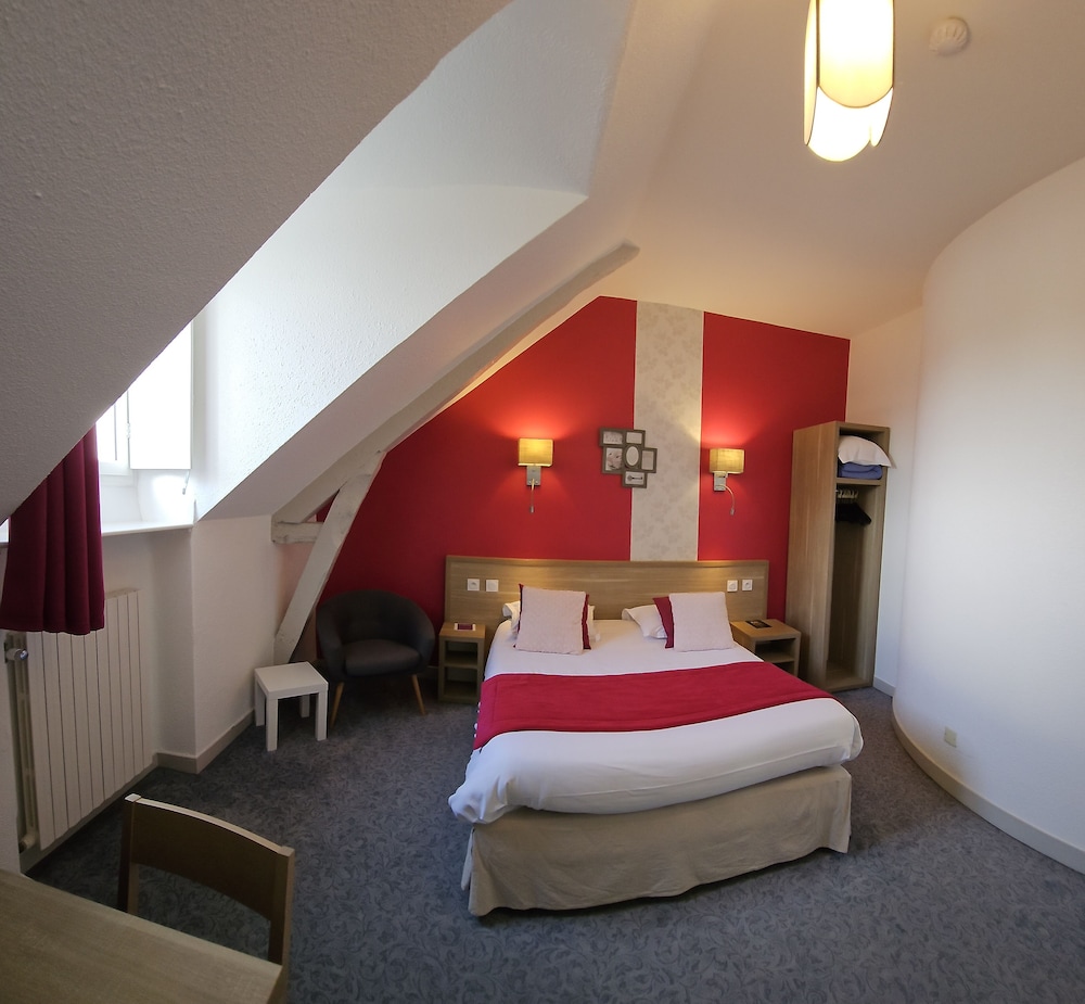 Comfort Room - Photo 1