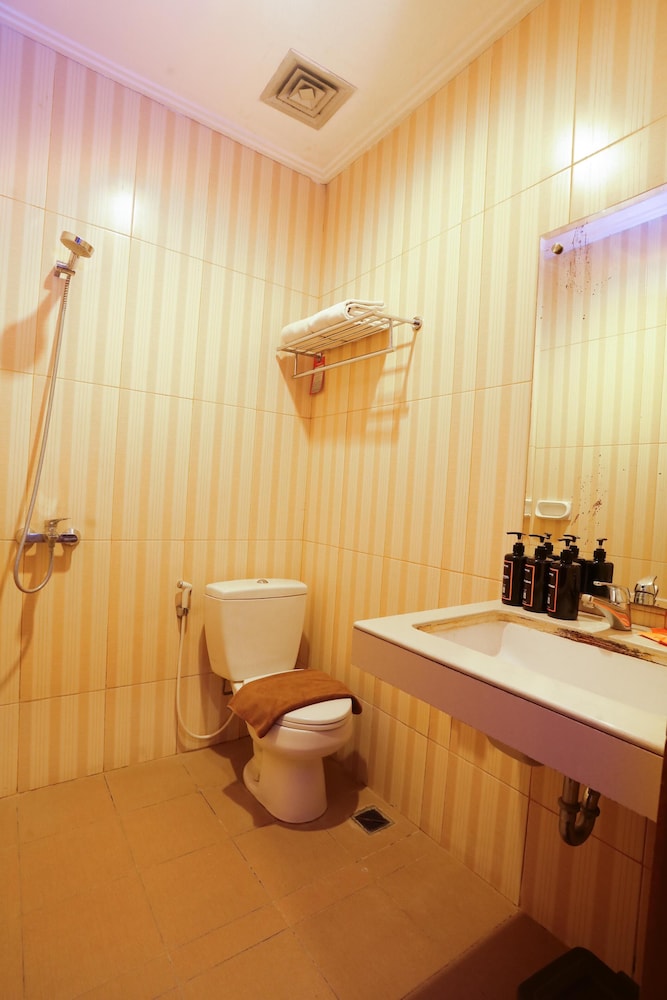 Deluxe Twin Room, Non Smoking - Photo 5