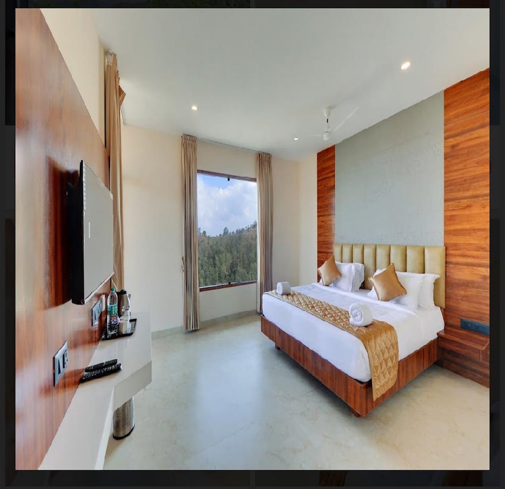 Villa photo 3