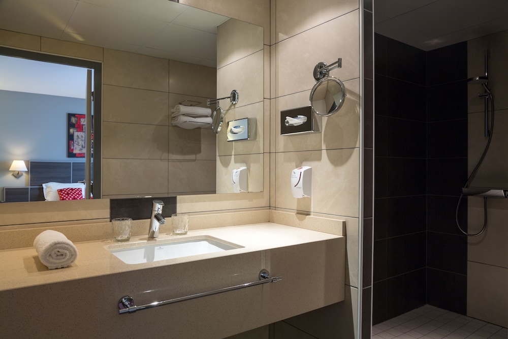 Deluxe Double or Twin Room - Photo 4