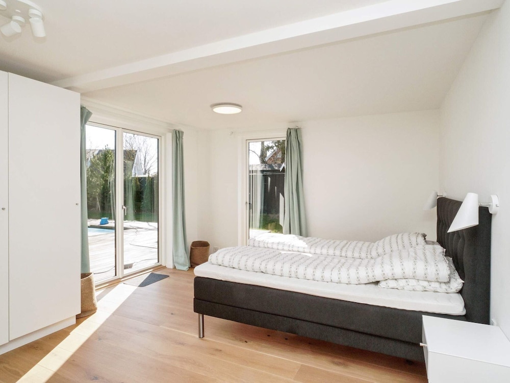 House photo 2