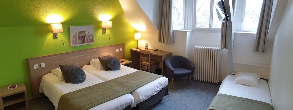 Executive Triple Room (Triple) - Photo 9