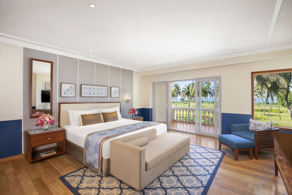 Luxury Suite, Sea View (Living Area) Luxury Suite, Sea View (Living Area)