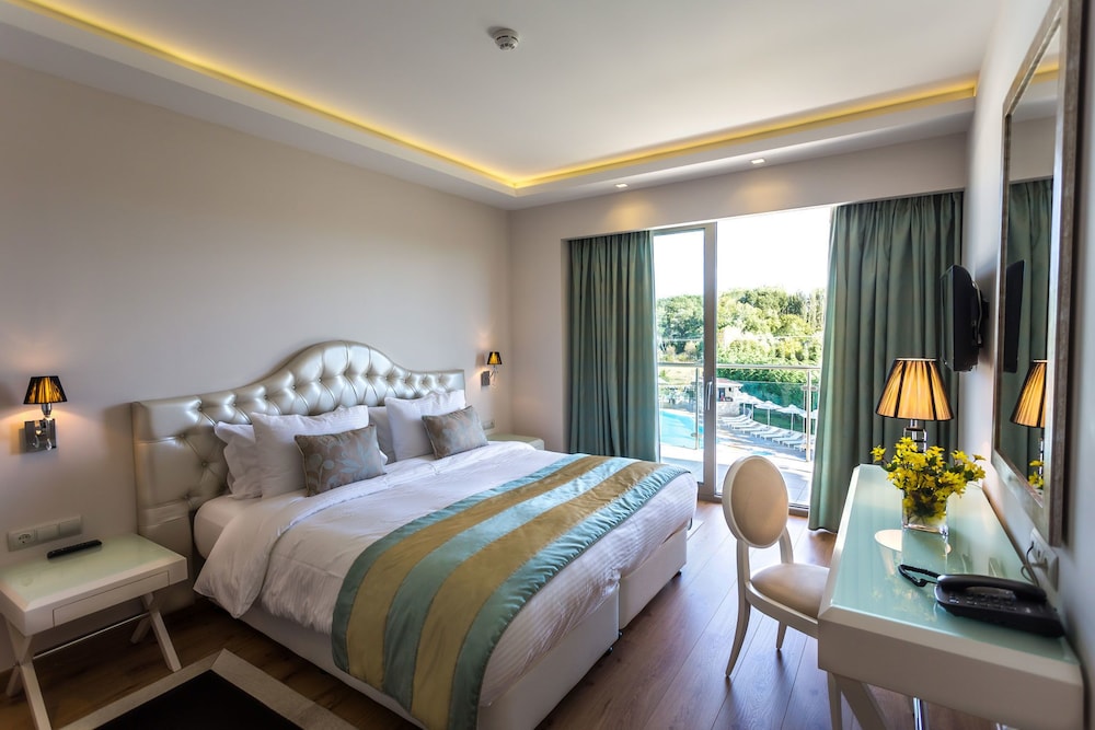 Double or Twin Room photo 1
